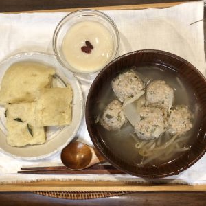 【野草料理】野草爆団子の冬瓜スープと松サイダーのフォカッチャ